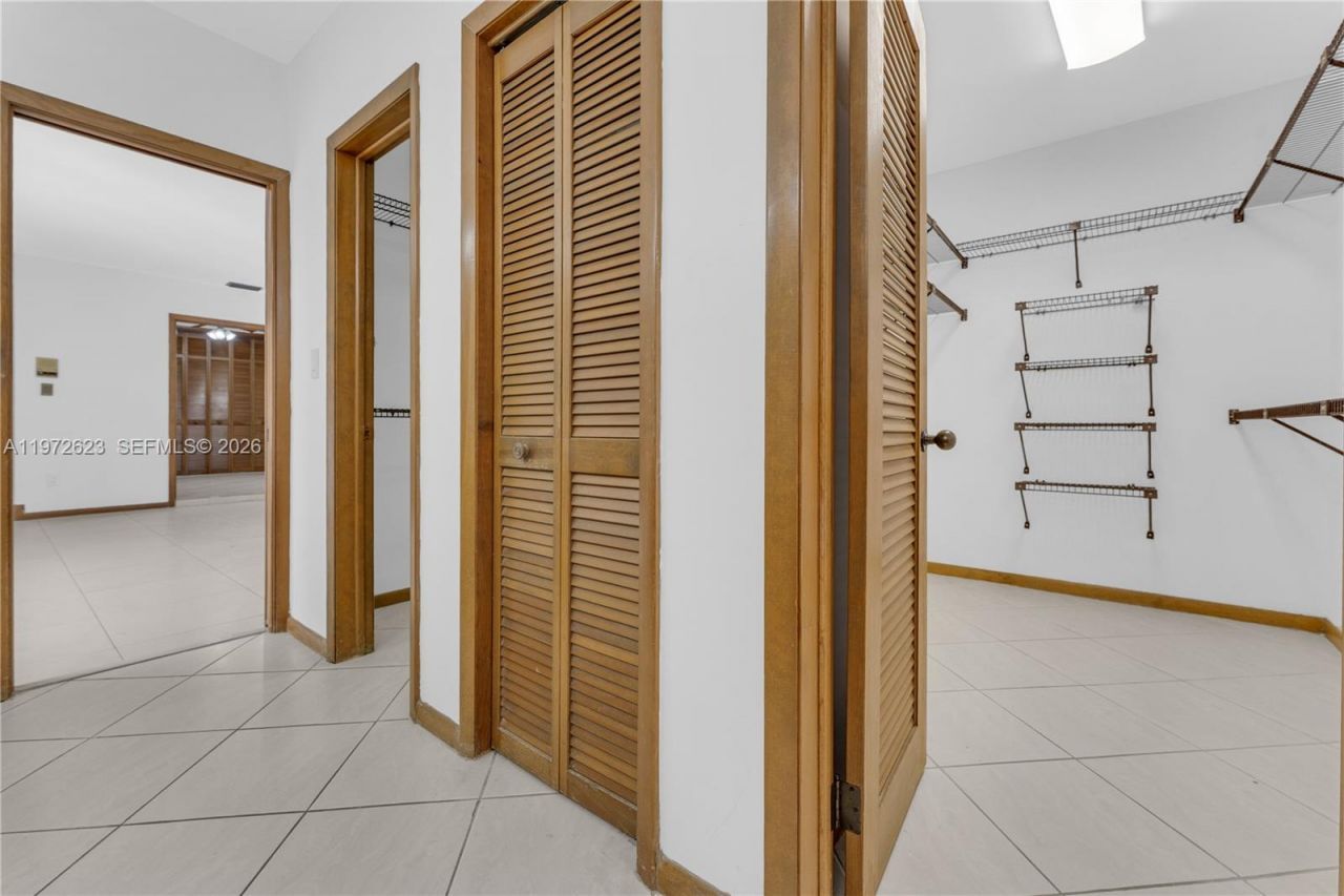 15305 SW 74th Ct , Palmetto Bay, FL 33157 Photo