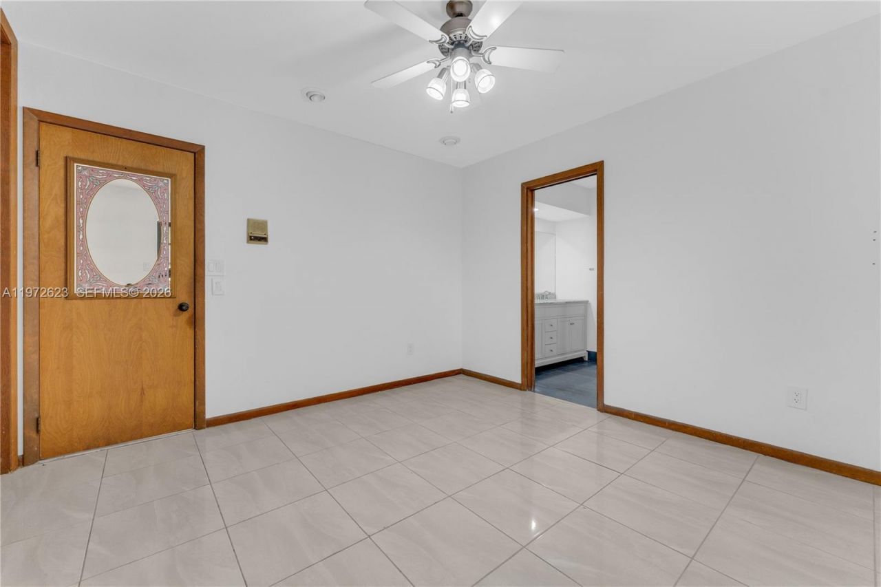 15305 SW 74th Ct, Palmetto Bay, FL 33157 Photo