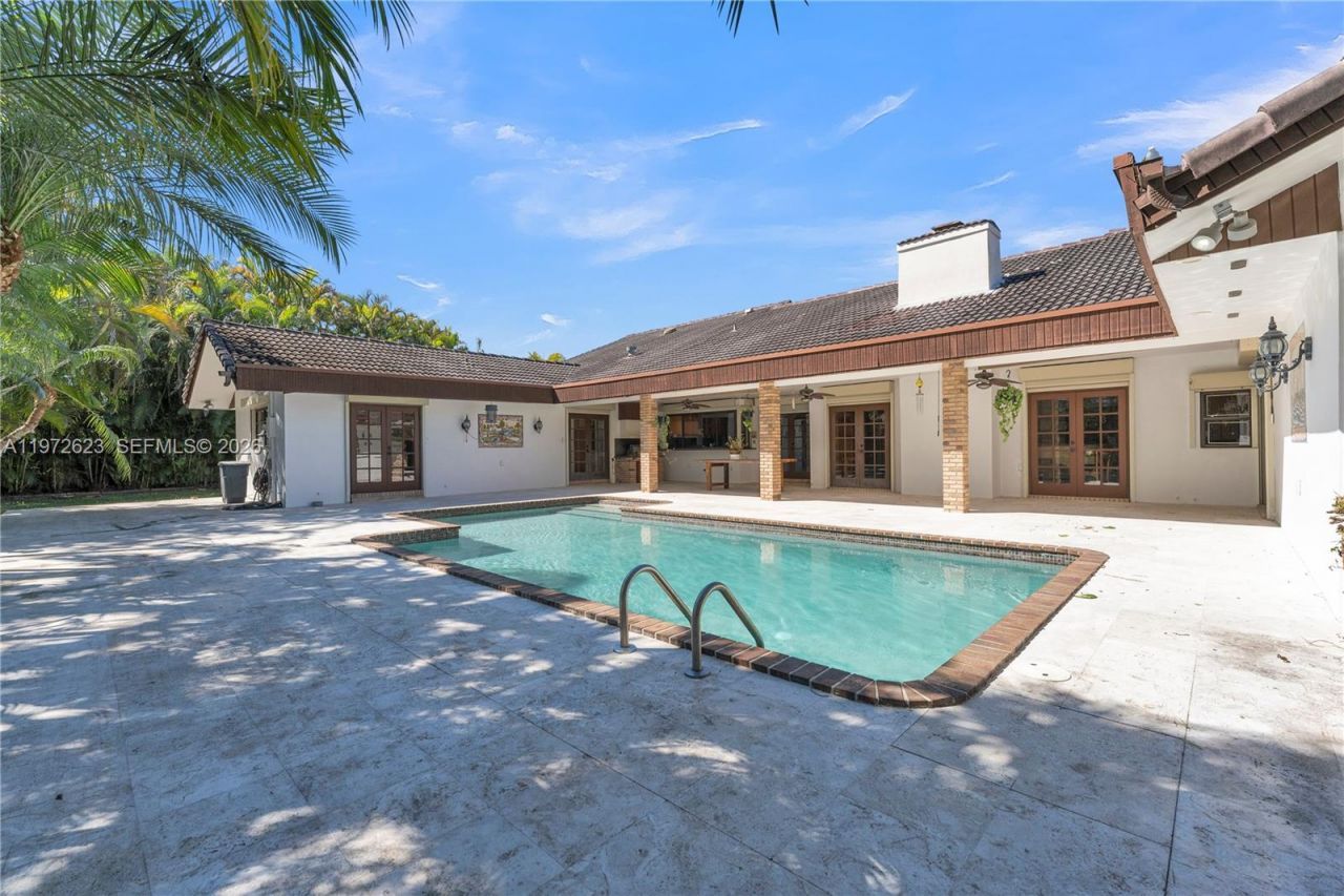 15305 SW 74th Ct , Palmetto Bay, FL 33157 Photo