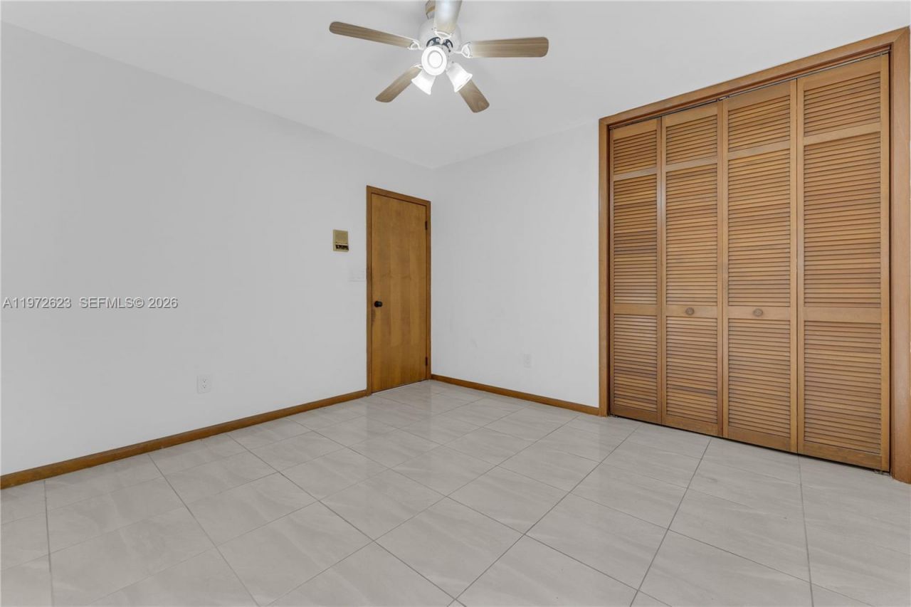 15305 SW 74th Ct, Palmetto Bay, FL 33157 Photo