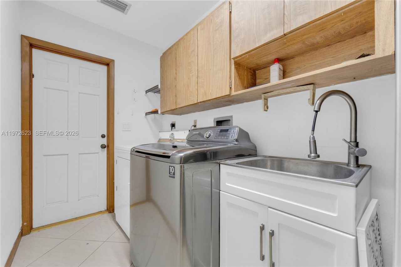 15305 SW 74th Ct , Palmetto Bay, FL 33157 Photo