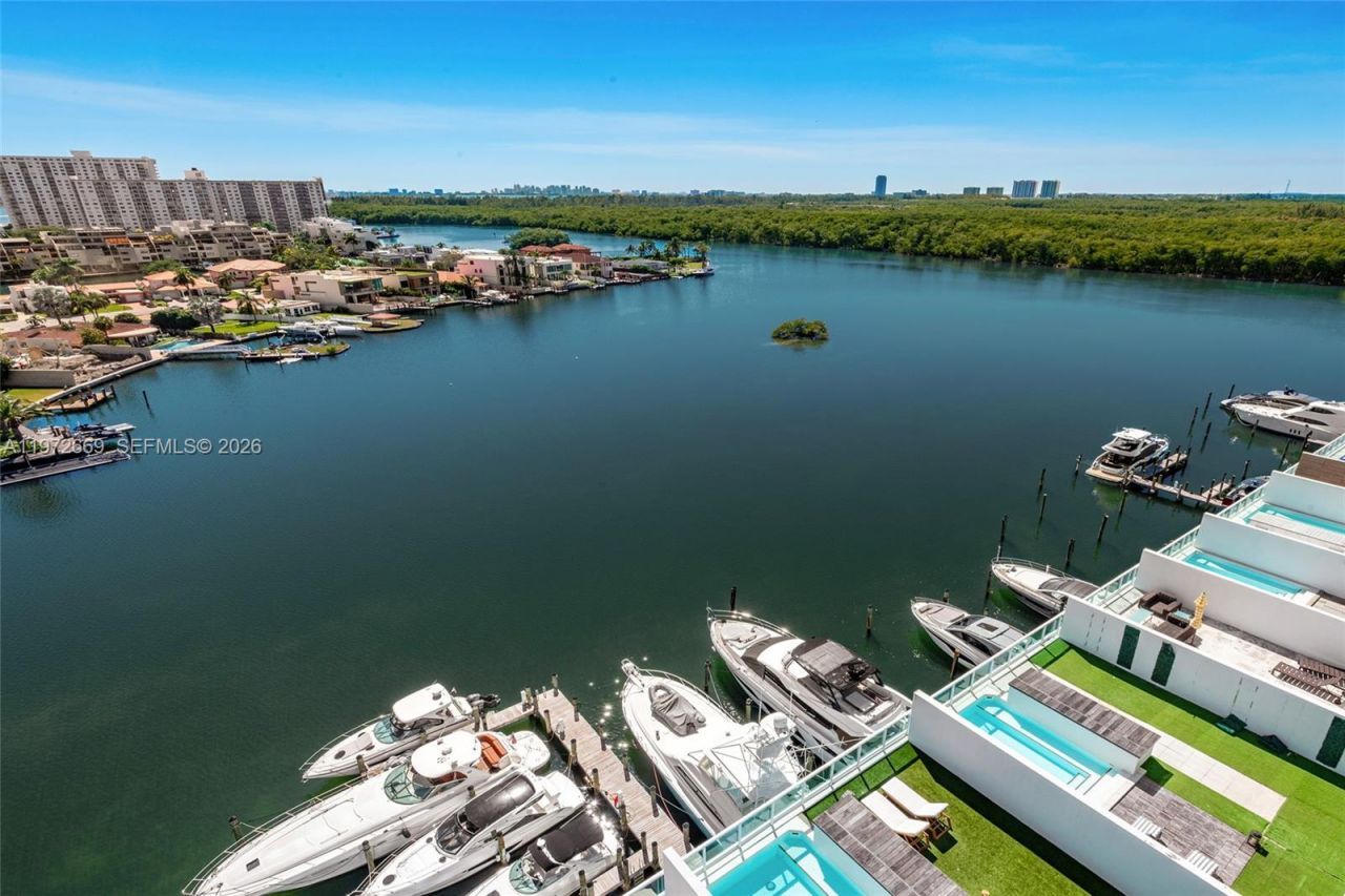 400 Sunny Isles Blvd, Unit 1222 SE CO, Sunny Isles Beach, FL 33160 Photo