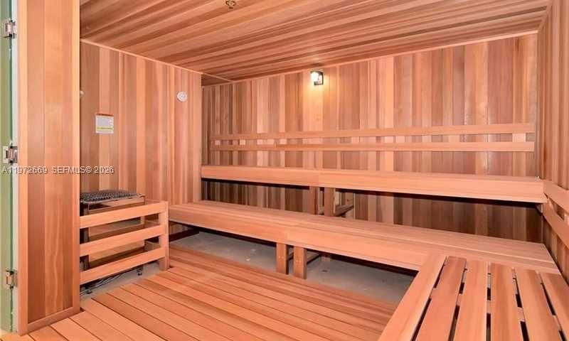 400 Sunny Isles Blvd, Unit 1222 SE CO, Sunny Isles Beach, FL 33160 Photo