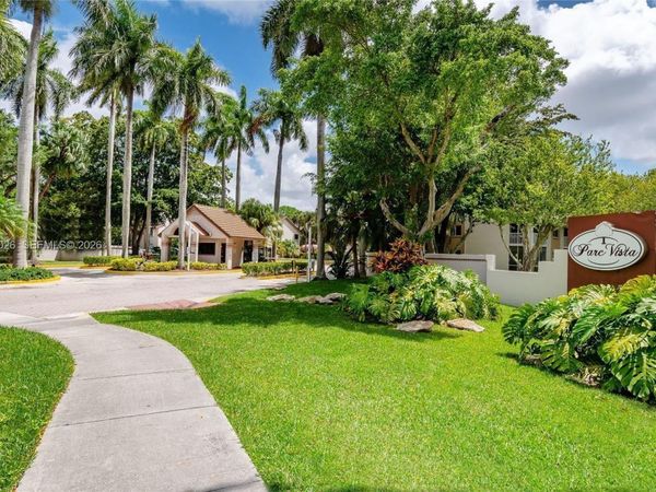 9501 SW 138th Pl, Unit 9501, Miami, FL 33186