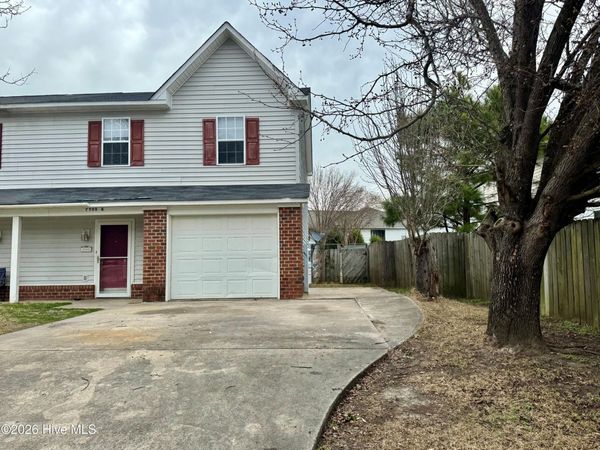 2508 Bluff View Court, Unit B, Greenville, NC 27834