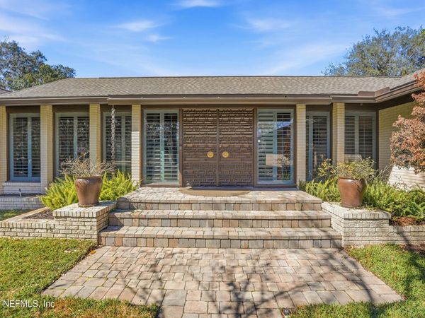 7946 QUAILWOOD Drive, Jacksonville, FL 32256