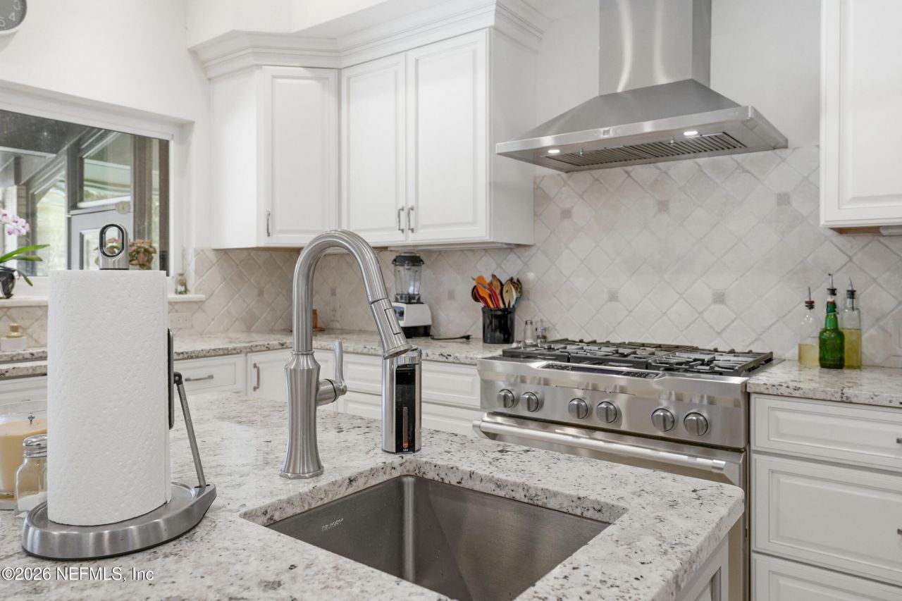 7946 Quailwood Drive, Jacksonville, FL 32256 Photo