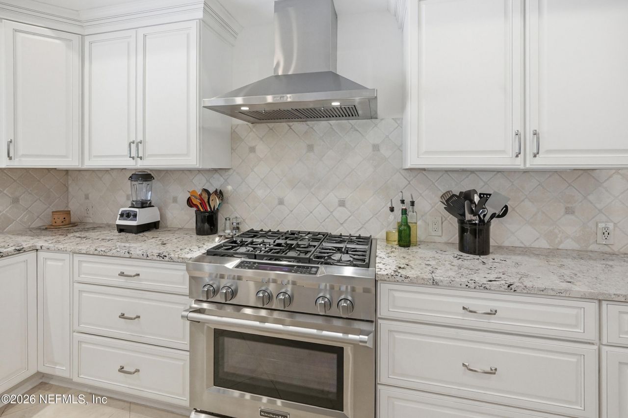 7946 Quailwood Drive, Jacksonville, FL 32256 Photo