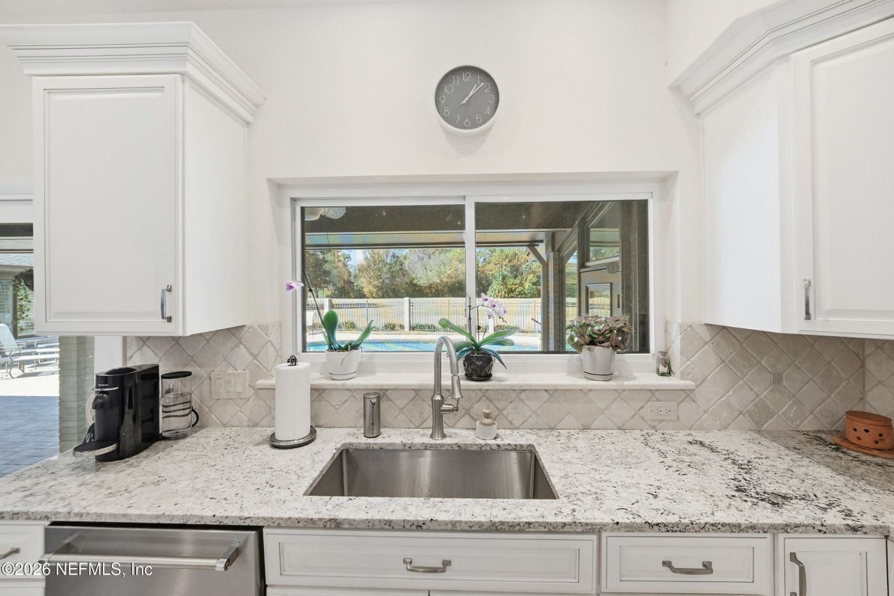 7946 Quailwood Drive, Jacksonville, FL 32256 Photo