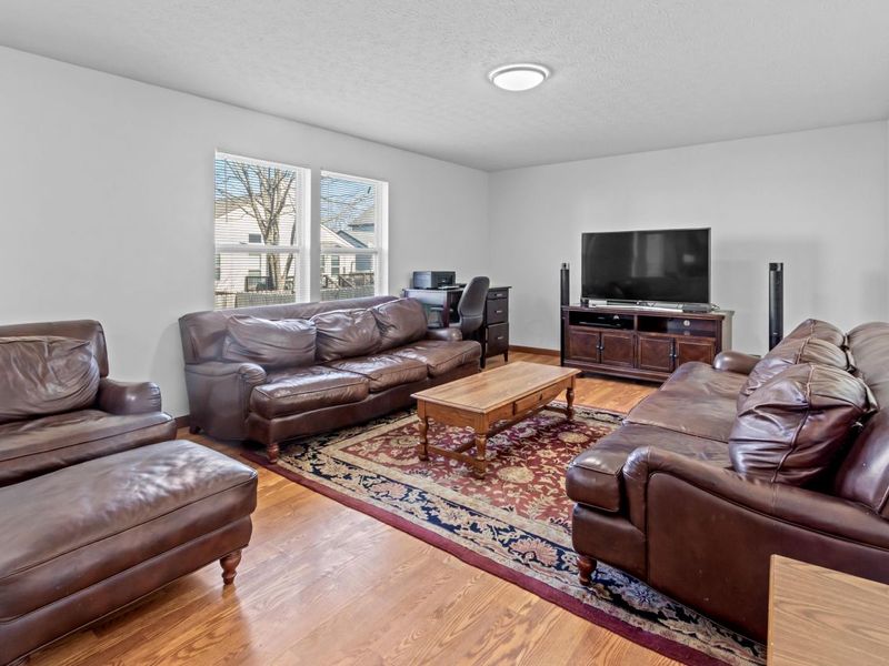 2912 Ironstone Drive, Columbus, OH 43231 Photo 5