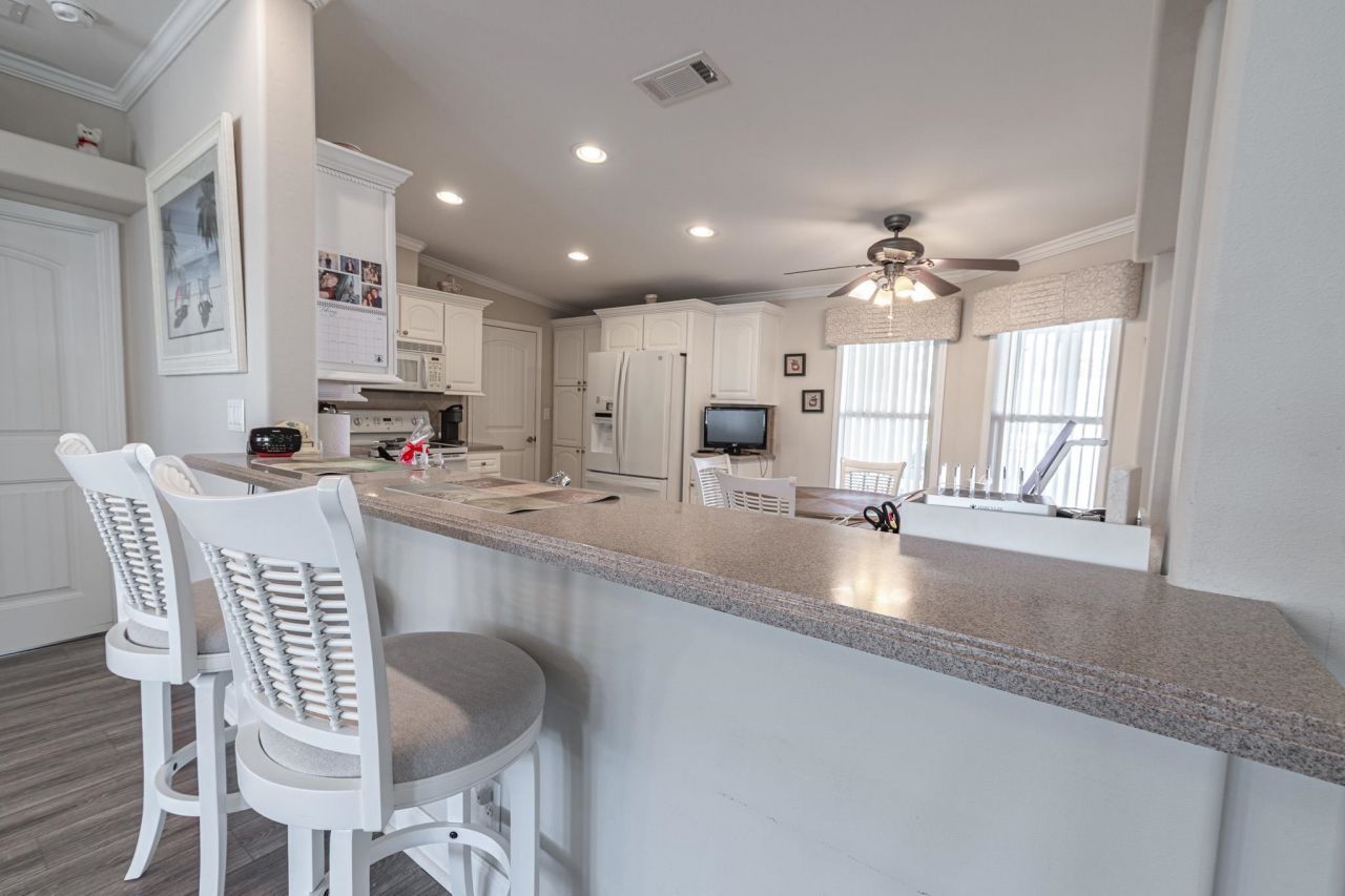 352 Walden Lake Rd.  Photo 14