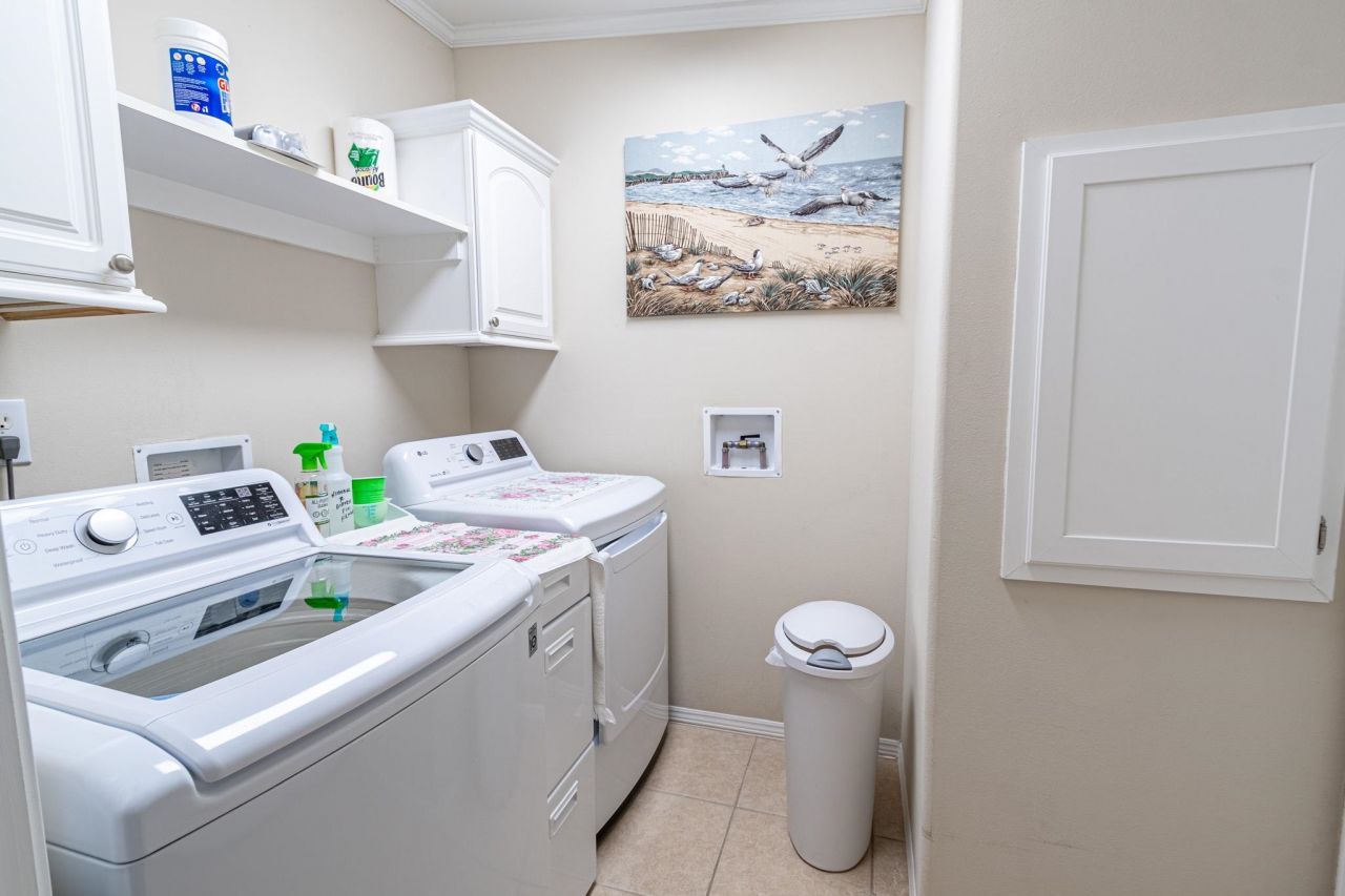 352 Walden Lake Rd.  Photo 25