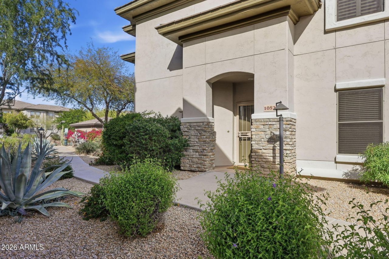 20121 N 76th Street, Unit 1052, Scottsdale, AZ 85255 Main Photo