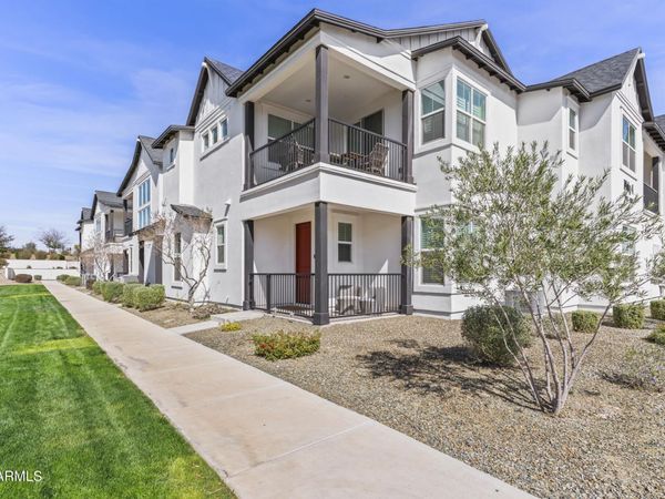 11300 N CASA DEGA Drive, Unit 1045, Surprise, AZ 85388