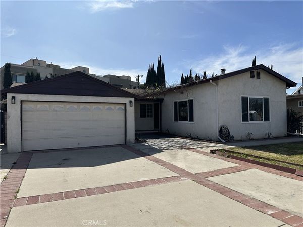 6443 Longridge, Van Nuys, CA 91401