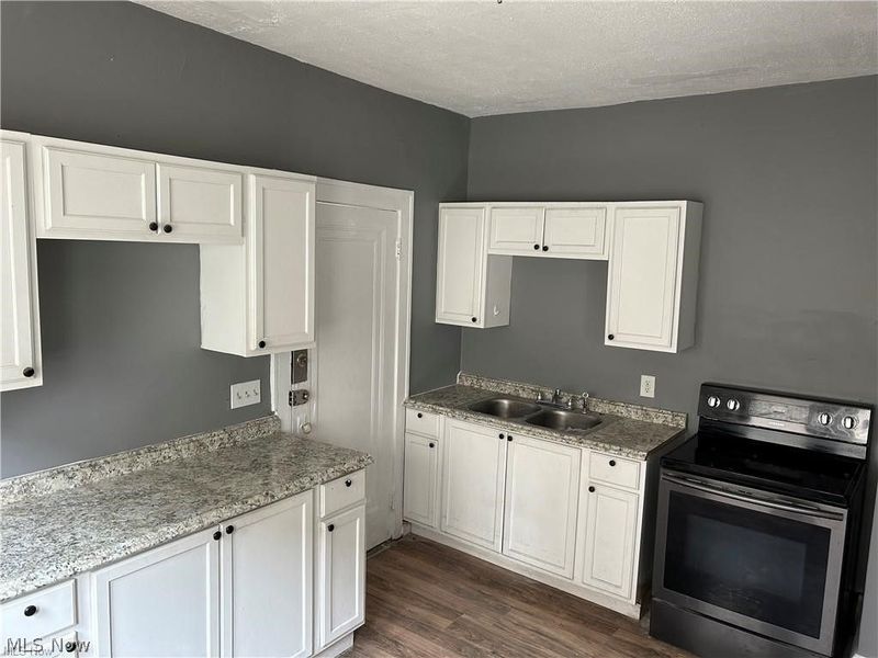 3398 E 143rd Street, Cleveland, OH 44120 Photo 3