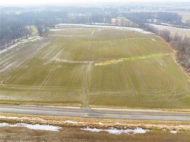 7389 Doylestown Road, Sterling, OH 44276