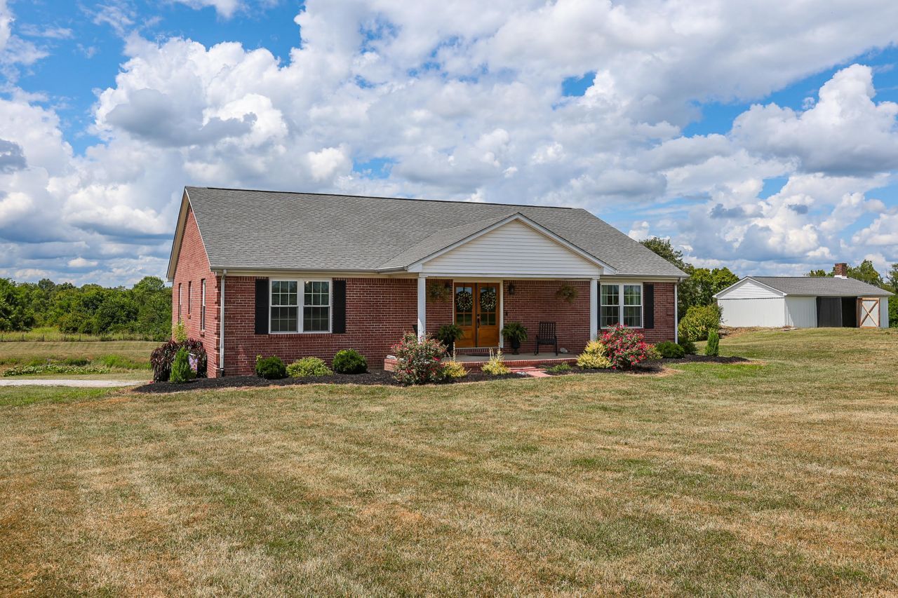 521 Adams Lane, Harrodsburg, KY 40330 Main Photo