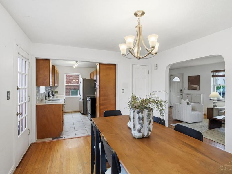 4136 Paxton Woods Drive, Cincinnati, OH 45209 Photo 11