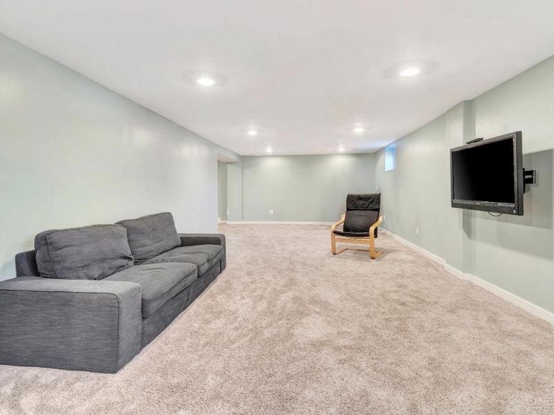 8175 Sunburst Drive, West Chester, OH 45241 Photo 20