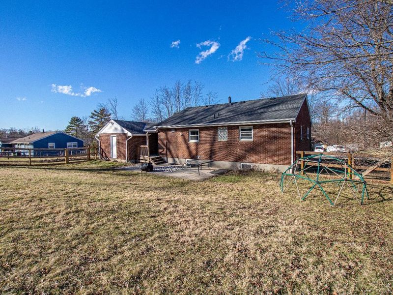 8175 Sunburst Drive, West Chester, OH 45241 Photo 27