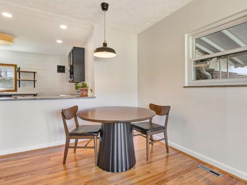 8175 Sunburst Drive, West Chester, OH 45241 Photo 9