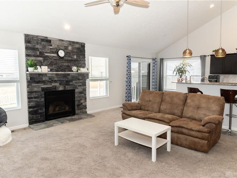 8127 Cherry Birch Drive, Tipp City, OH 45371 Photo 18