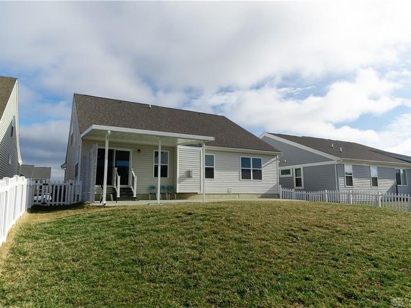 8127 Cherry Birch Drive, Tipp City, OH 45371 Photo 57