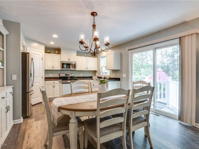 7194 Emerald Marsh Circle NW, Canal Fulton, OH 44614 Photo 11