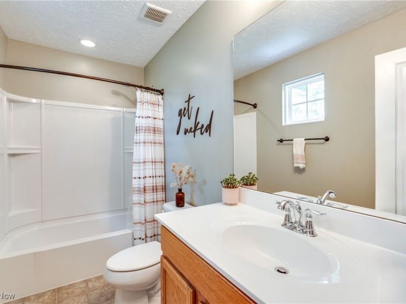 7194 Emerald Marsh Circle NW, Canal Fulton, OH 44614 Photo 17