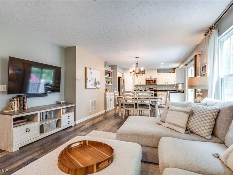 7194 Emerald Marsh Circle NW, Canal Fulton, OH 44614 Photo 7