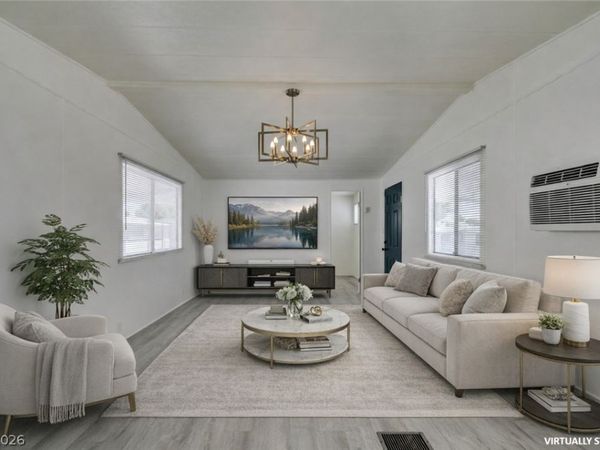 3481 Jewel Cave Drive , Las Vegas, NV 89122