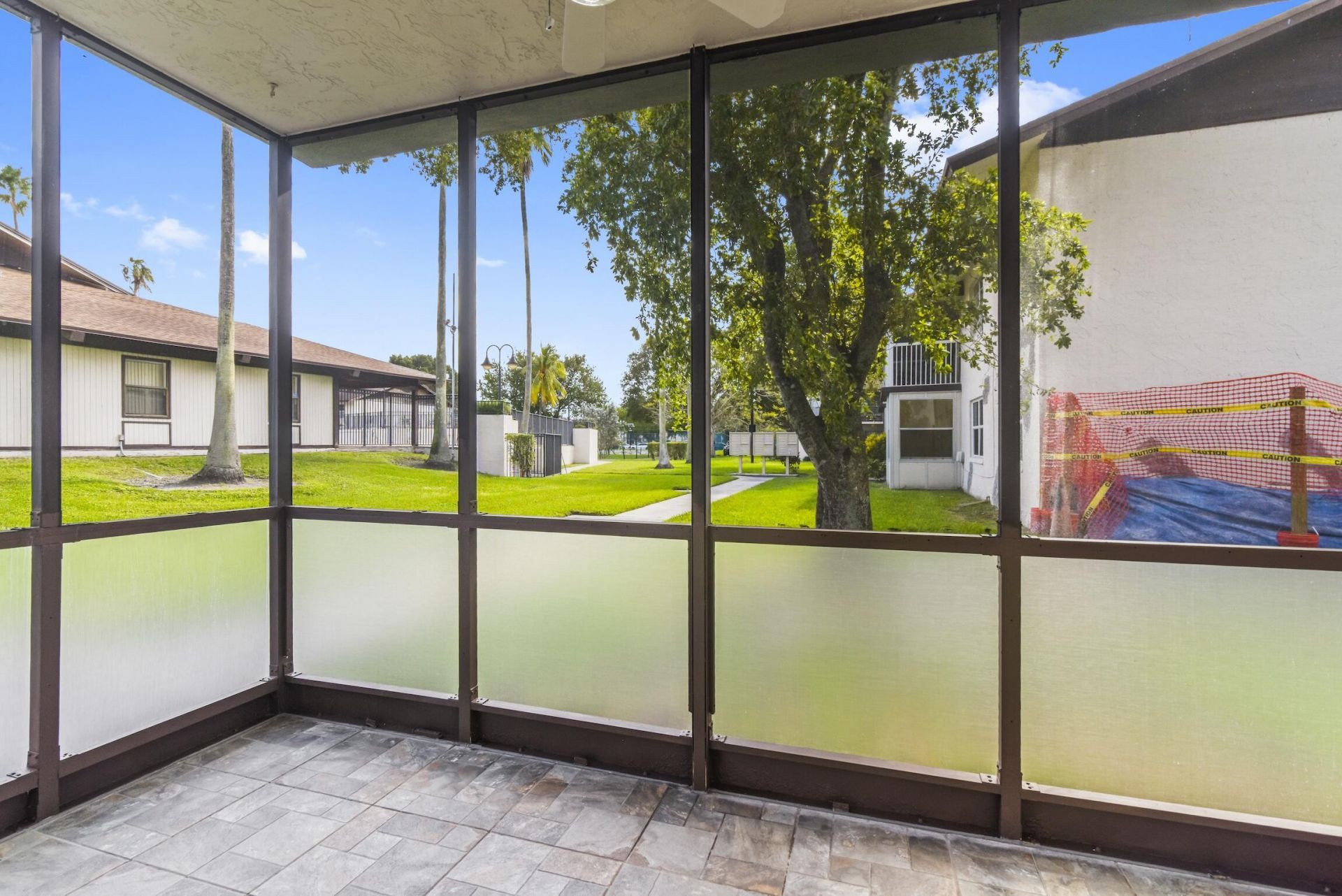 345 W Laurel Drive, Unit 2m, Margate, FL 33063 Photo