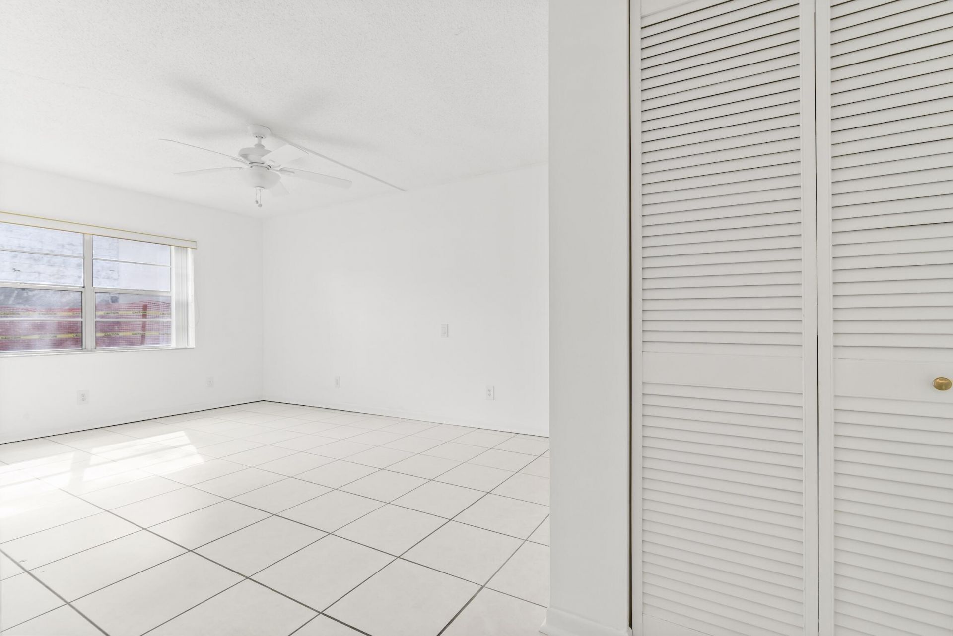 345 W Laurel Drive, Unit 2m, Margate, FL 33063 Photo