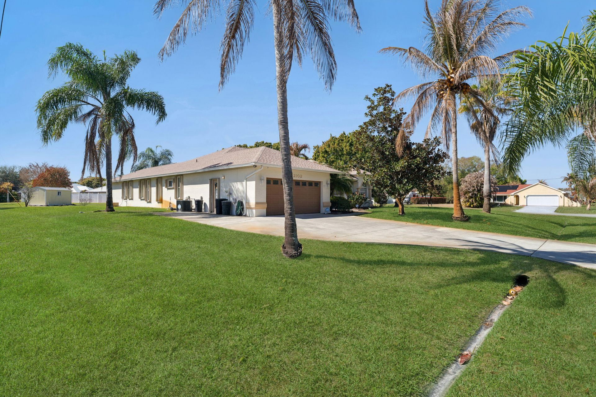 2102 SE Herron Avenue, Port Saint Lucie, FL 34952 Photo