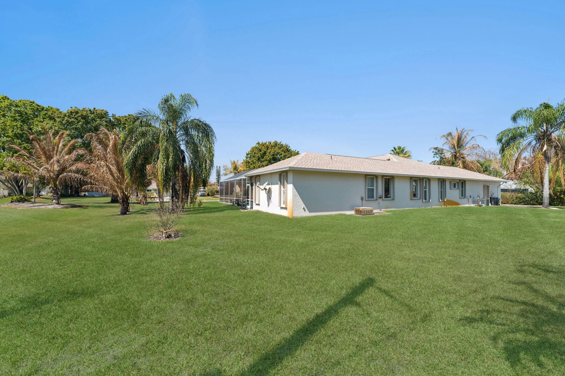 2102 SE Herron Avenue, Port Saint Lucie, FL 34952 Photo