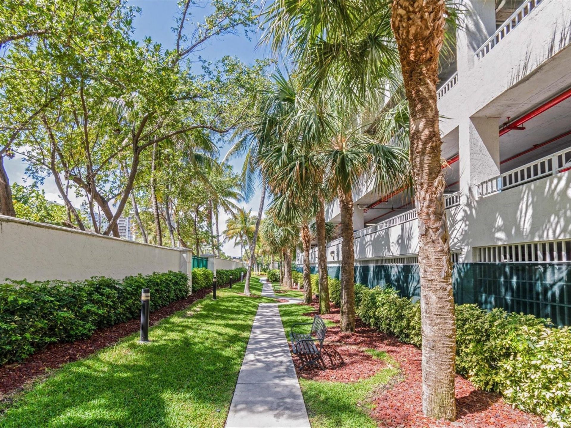 3100 N Ocean Boulevard, Unit 1909, Fort Lauderdale, FL 33308 Photo