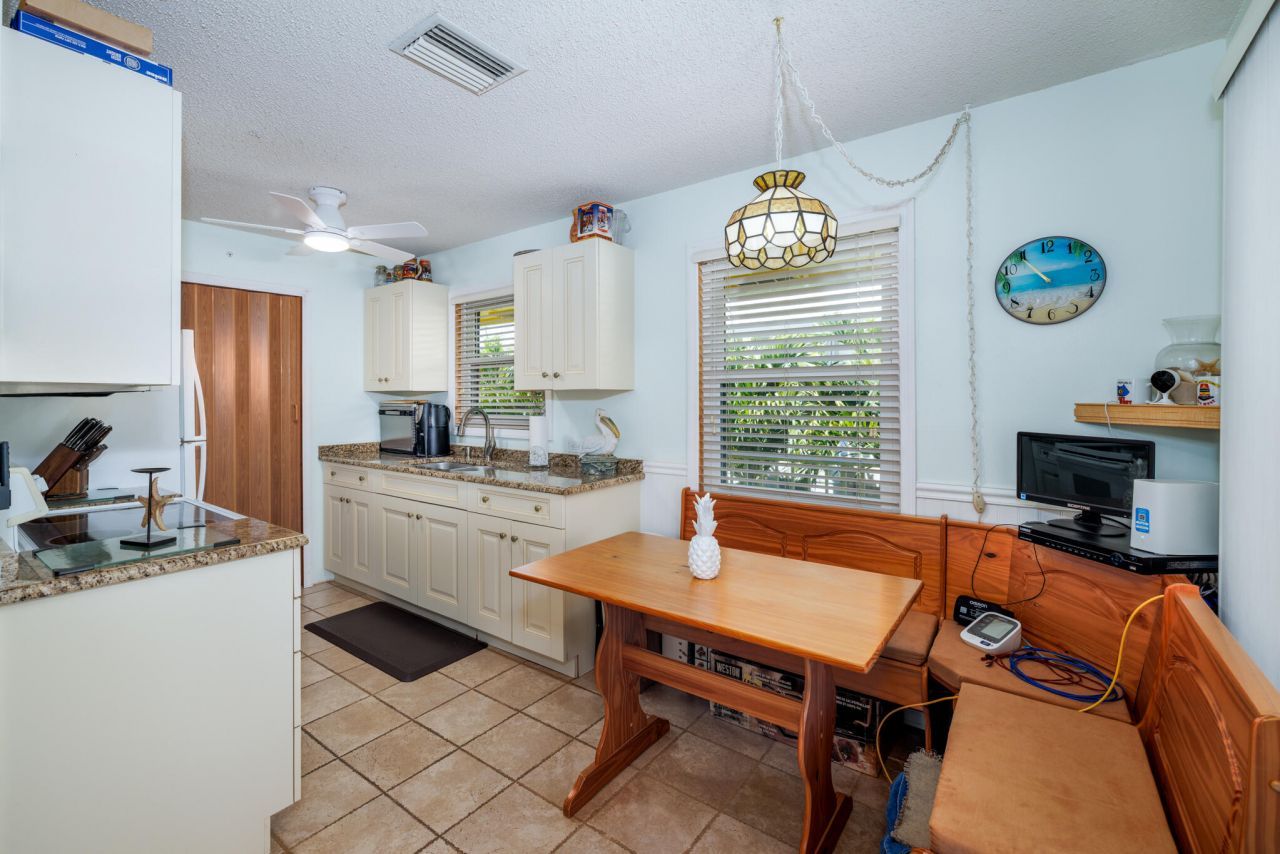 29183 Cedar Drive, Big Pine Key, FL 33043 Photo
