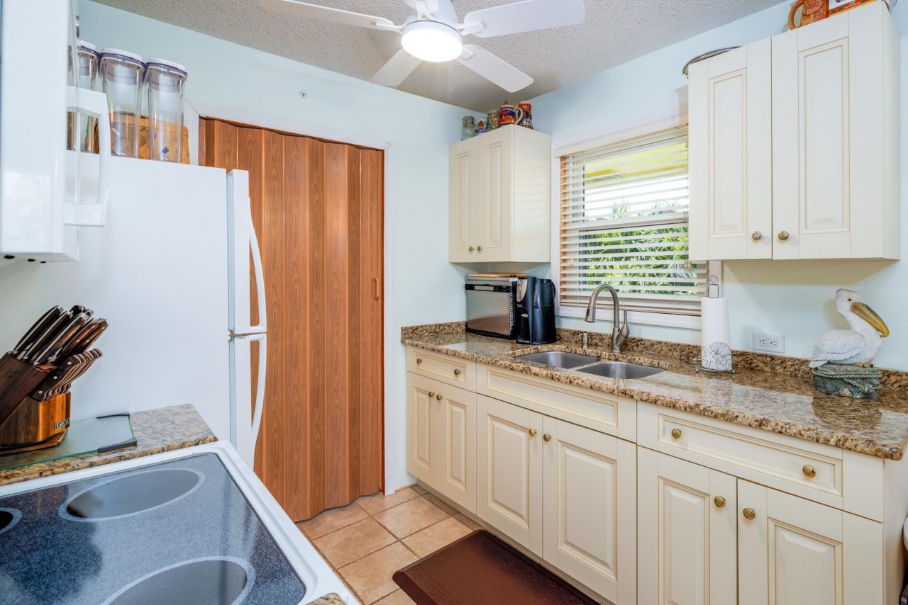 29183 Cedar Drive, Big Pine Key, FL 33043 Photo