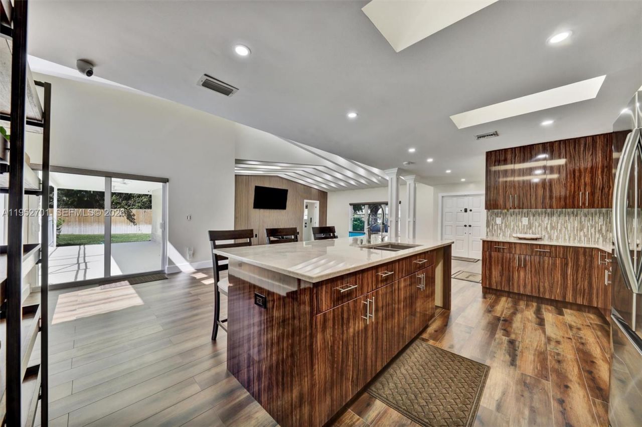 3560 NW 99th Ave, Coral Springs, FL 33065 Photo