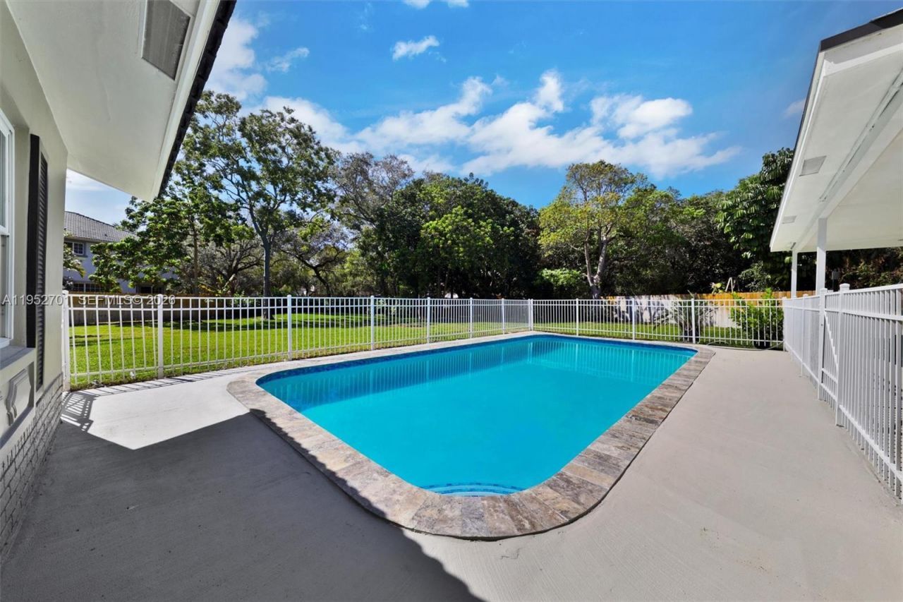 3560 NW 99th Ave, Coral Springs, FL 33065 Photo