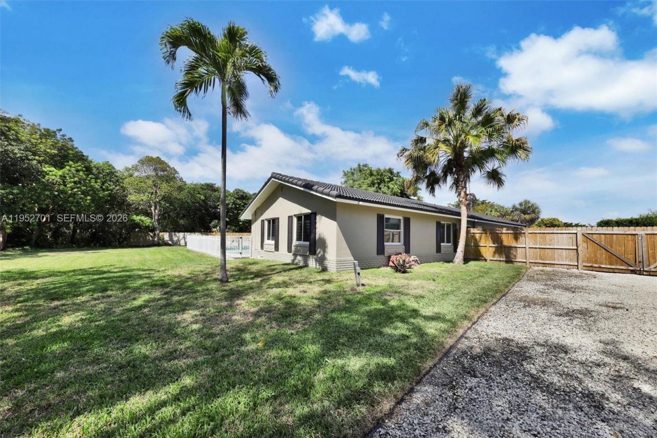 3560 NW 99th Ave, Coral Springs, FL 33065 Photo