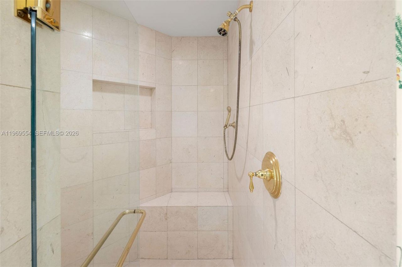 13627 Deering Bay Dr, Unit 702, Coral Gables, FL 33158 Photo