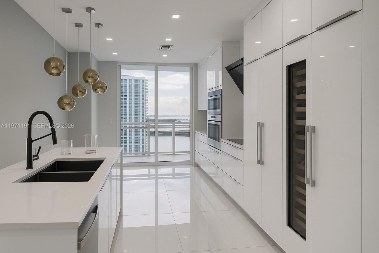 901 Brickell Key Blvd , Unit 3307, Miami, FL 33131 Photo