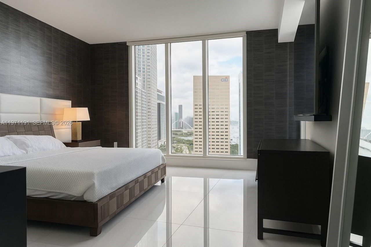 901 Brickell Key Blvd , Unit 3307, Miami, FL 33131 Photo