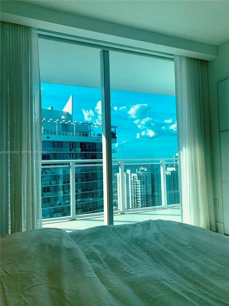 1080 Brickell Ave , Unit 4009, Miami, FL 33131 Photo
