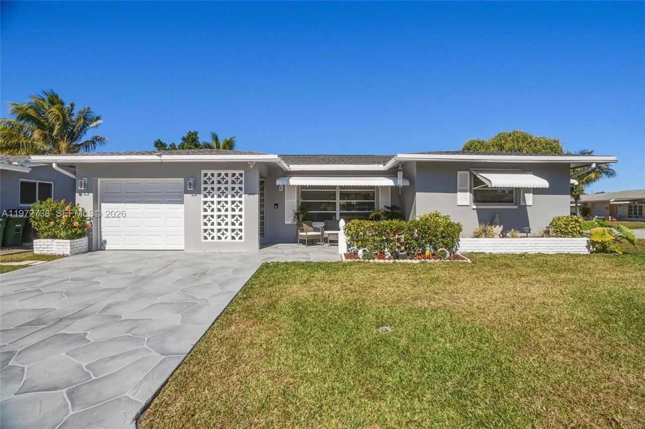 5409 NW 49th Ave, Tamarac, FL 33319 Main Photo