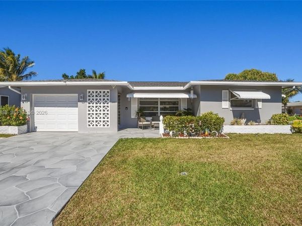 5409 NW 49th Ave, Tamarac, FL 33319