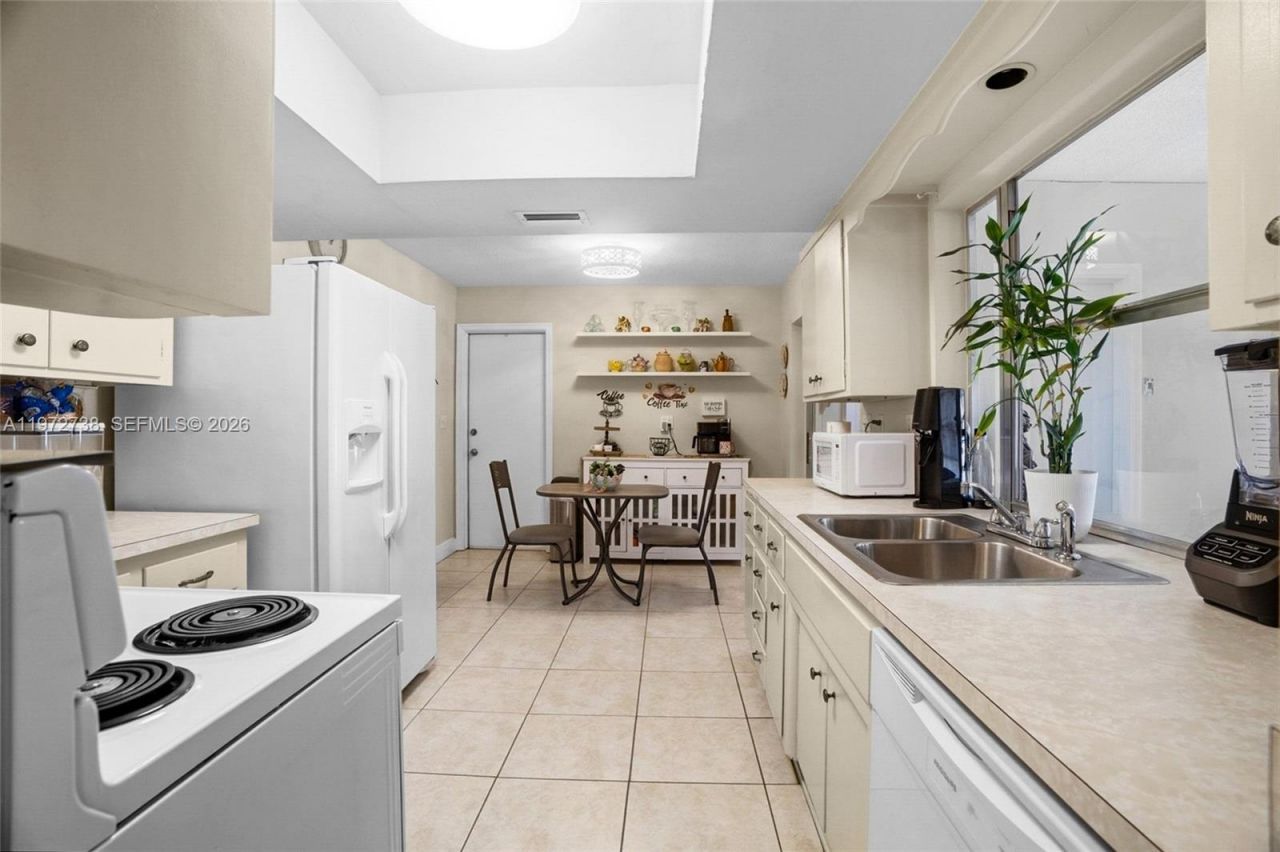 5409 NW 49th Ave, Tamarac, FL 33319 Photo