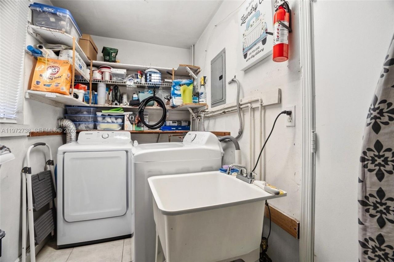 5409 NW 49th Ave, Tamarac, FL 33319 Photo